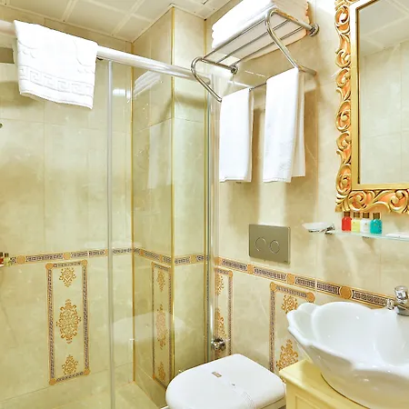 Отель Edibe Sultan 3*