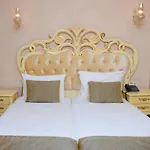 Edibe Sultan Hotel 3*