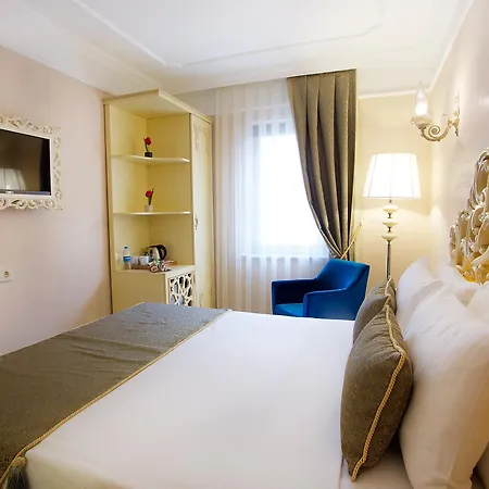 Edibe Sultan Hotel 3*