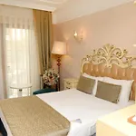 ホテル Edibe Sultan イスタンブール